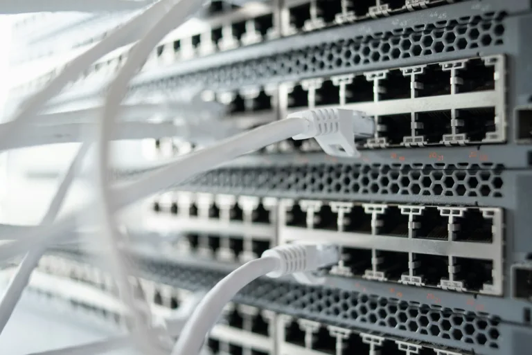 Working network hardware in data center
